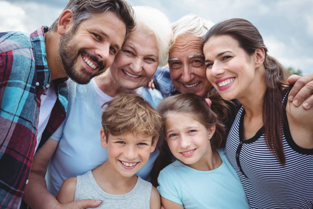 Happy Leesburg dentist family
